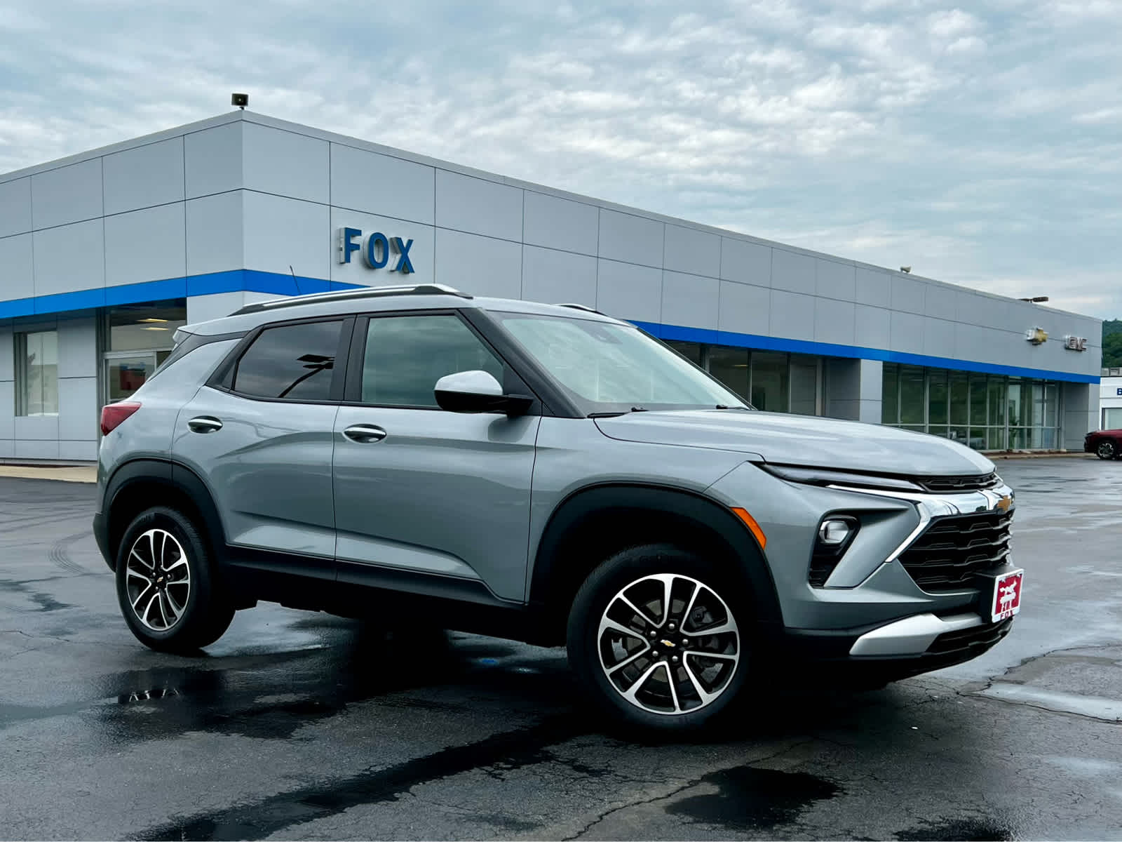 2024 Chevrolet Trailblazer LT in Sterling Gray Metallic — front three-quarter view